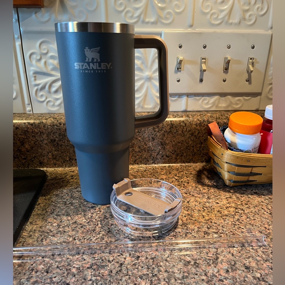Stanley coal 40oz tumbler